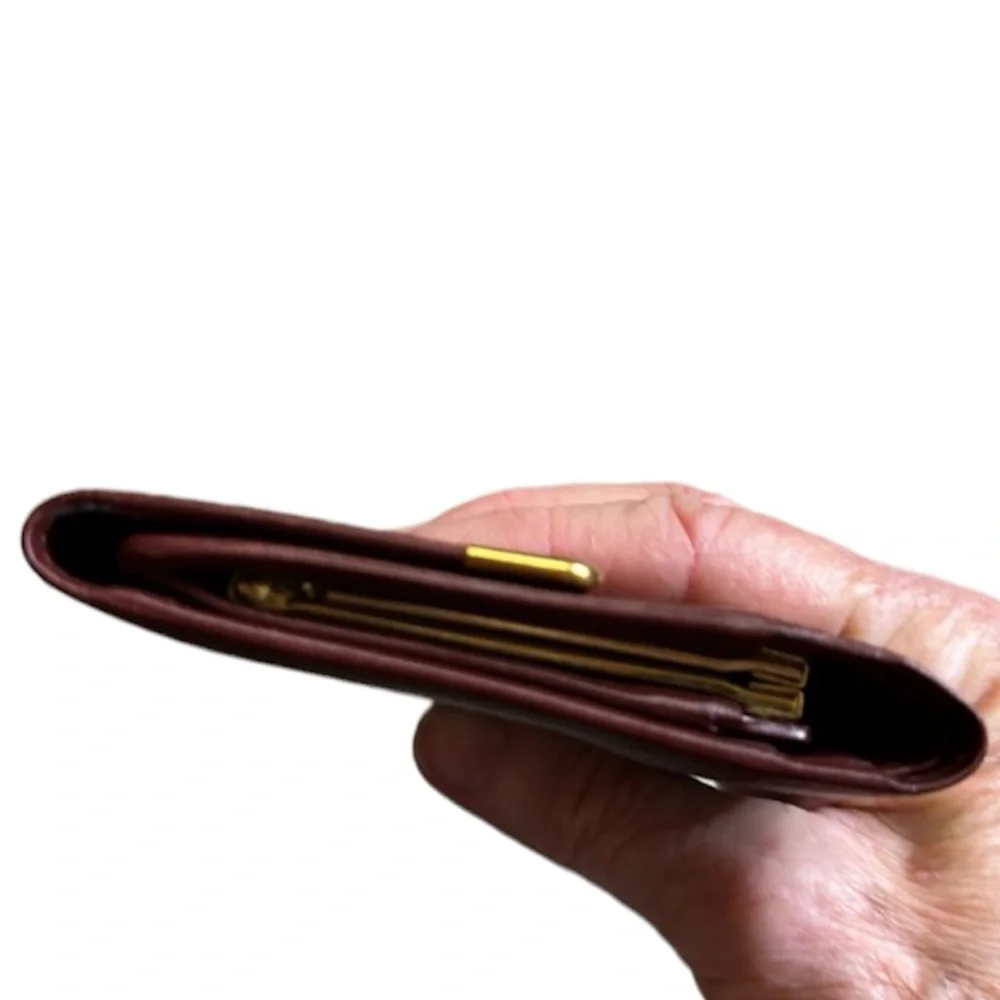 Cartier Paris  Burgandy Calfskin Vintage Wallet, Kisslock Coin Compartment. COA